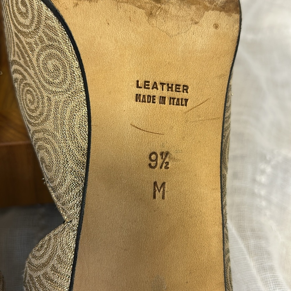 Yves Saint Laurent Women's Gold Swirl Flats - Picture 8 of 13